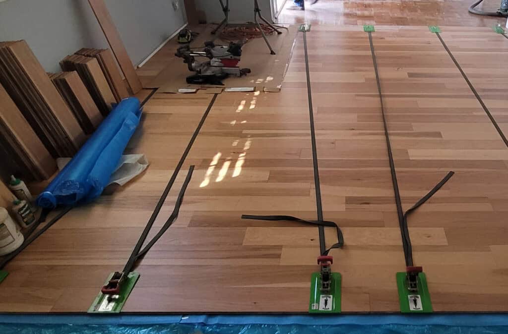 Floor Straps Main Image