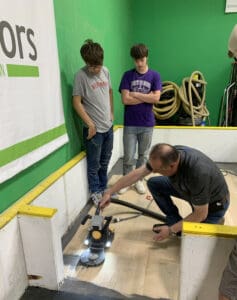 Photos courtesy of Greg Mihaich / Norton/Saint-Gobain Abrasives